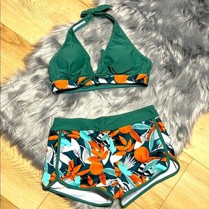 Green and Orange Leaf Print Women's Swim Set